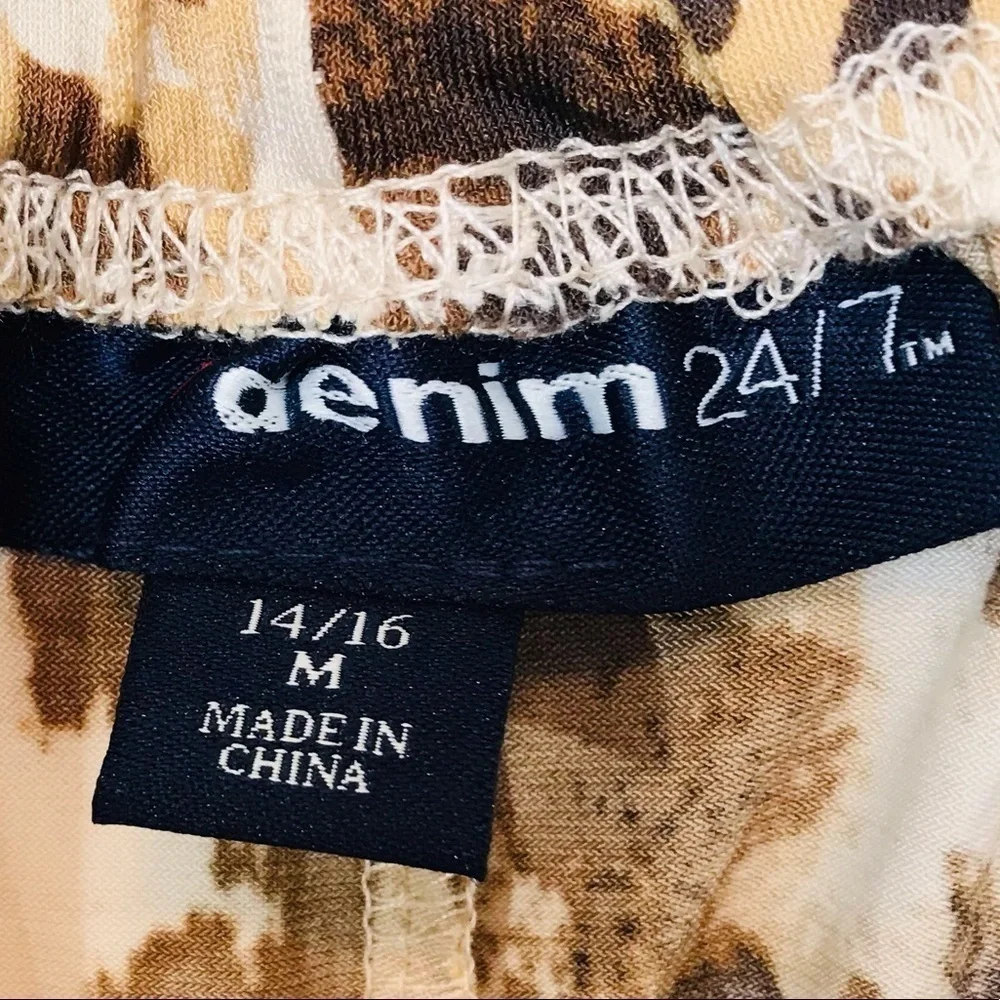 Denims 24/7 Leopard Print pants Size M 14/16